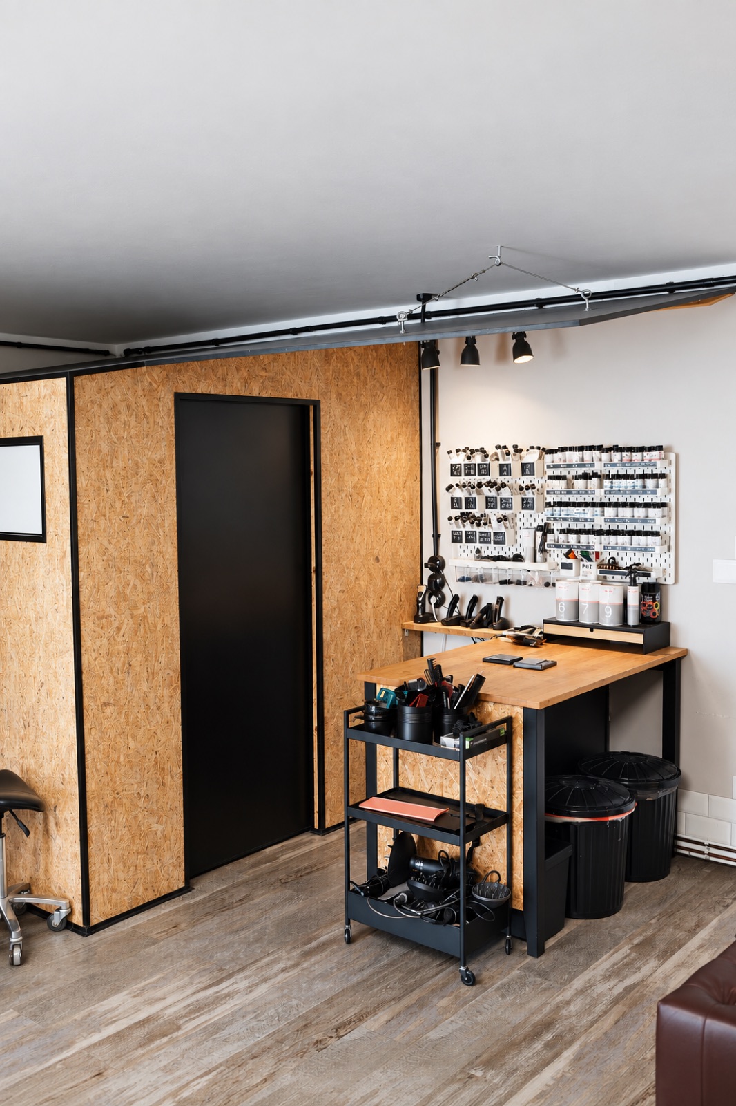 Farb-Arbeitsbereich im roots hair Salon